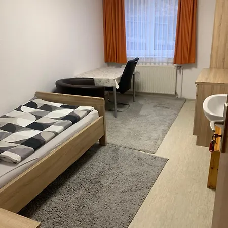 Monteure & Handwerker Einfach, Unkompliziert Und Preiswert In Alsfeld Extérieur photo