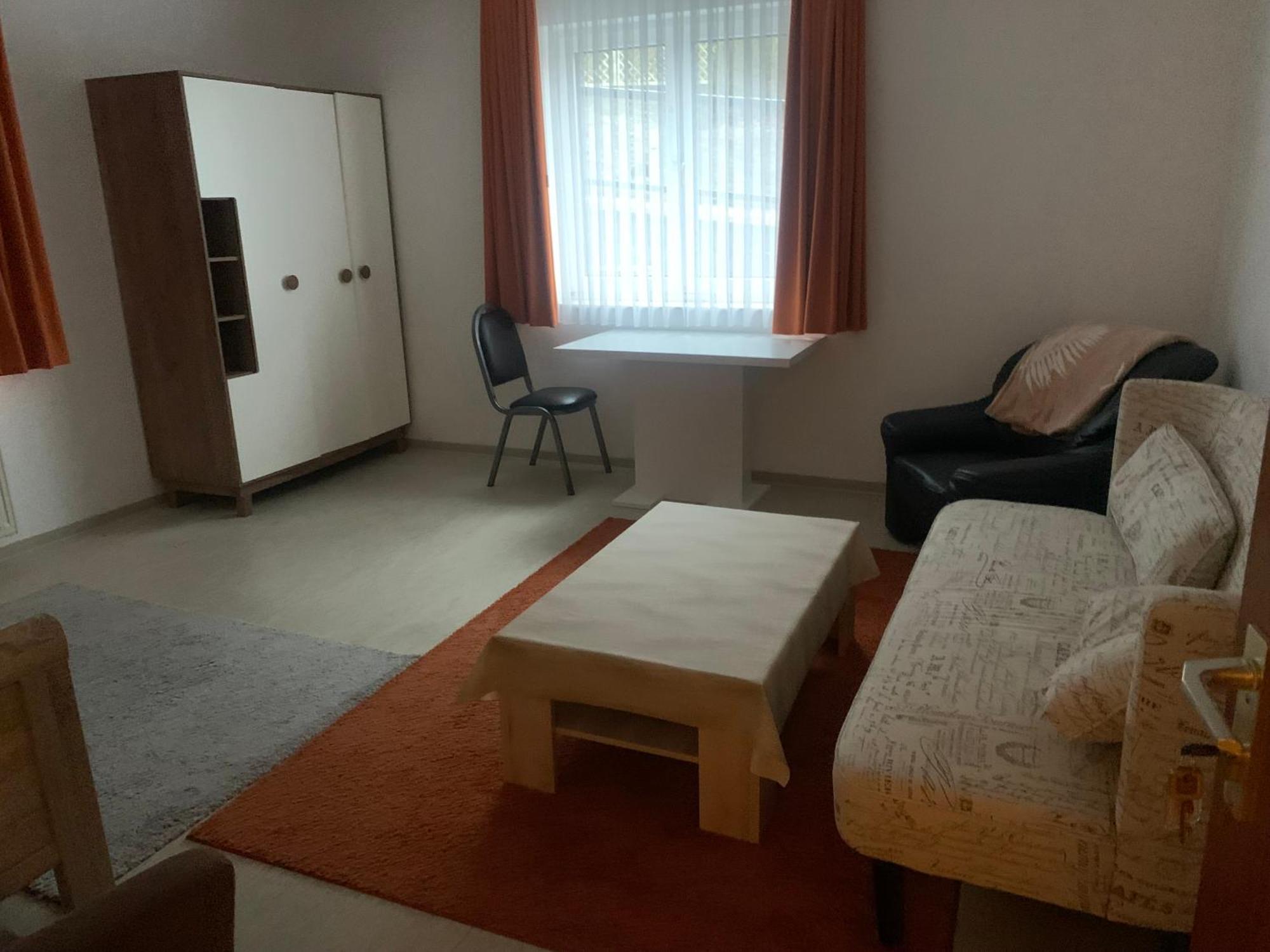 Homestay Monteure & Handwerker Einfach, Unkompliziert Und Preiswert In *