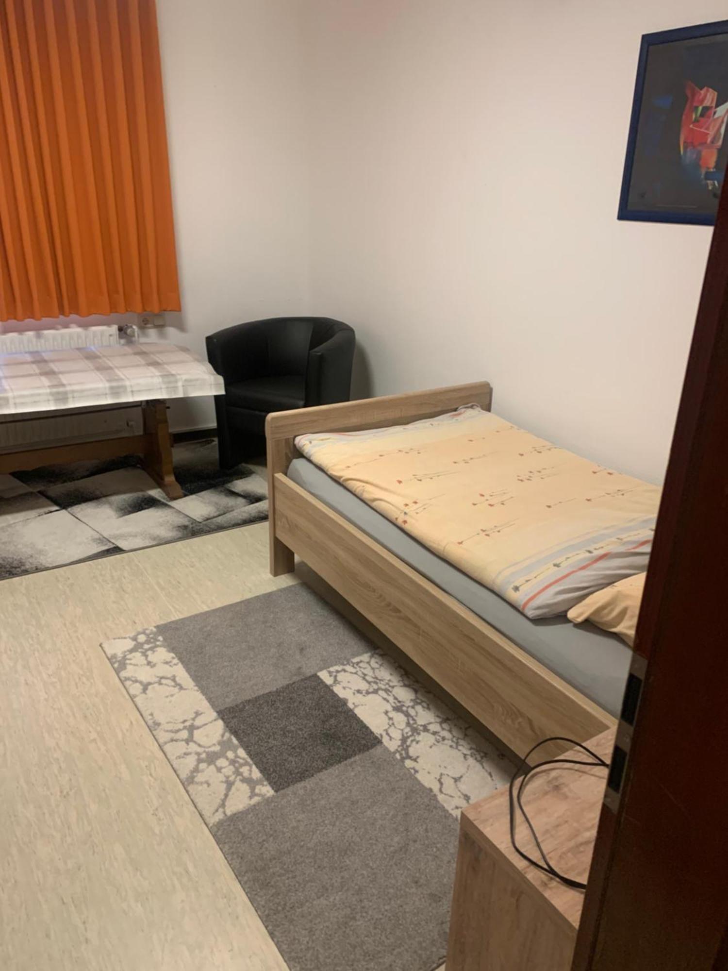Monteure & Handwerker Einfach, Unkompliziert Und Preiswert In Homestay Alsfeld
